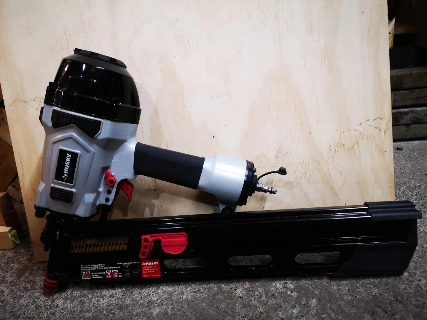 Husky Framing Nailer & Framing Nails