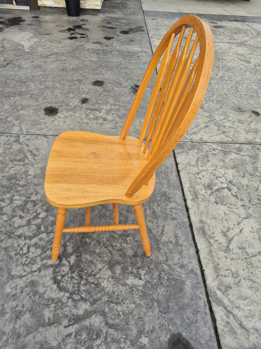 Set of 4 chairs and table