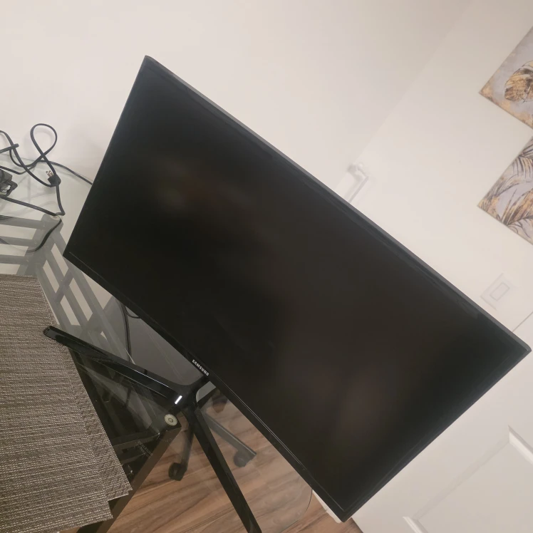 Samsung C27F396FHN 27" Curved Monitor - photo 3
