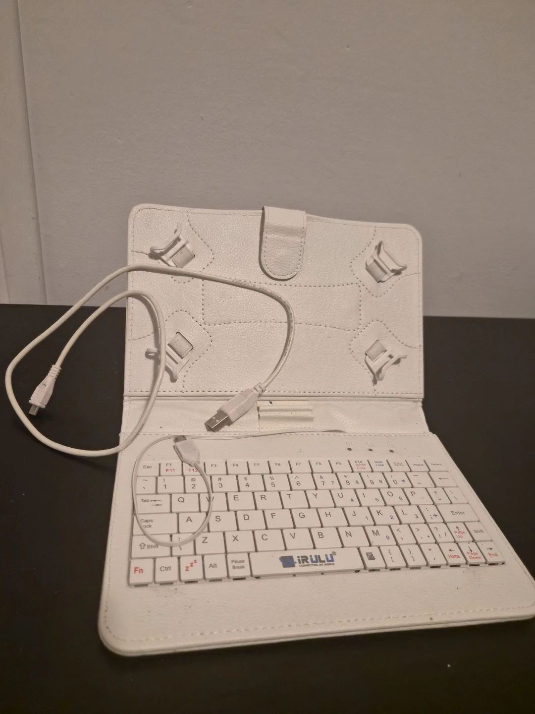 iRULU White Keyboard Case