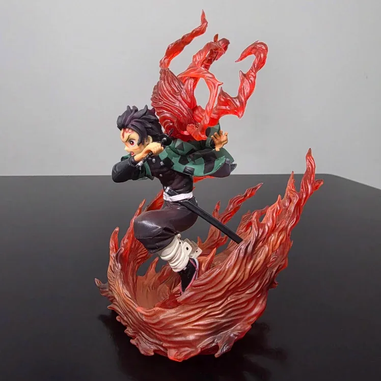 Demon Slayer - Tanjiro Kamado - Figurine image indicator(3)