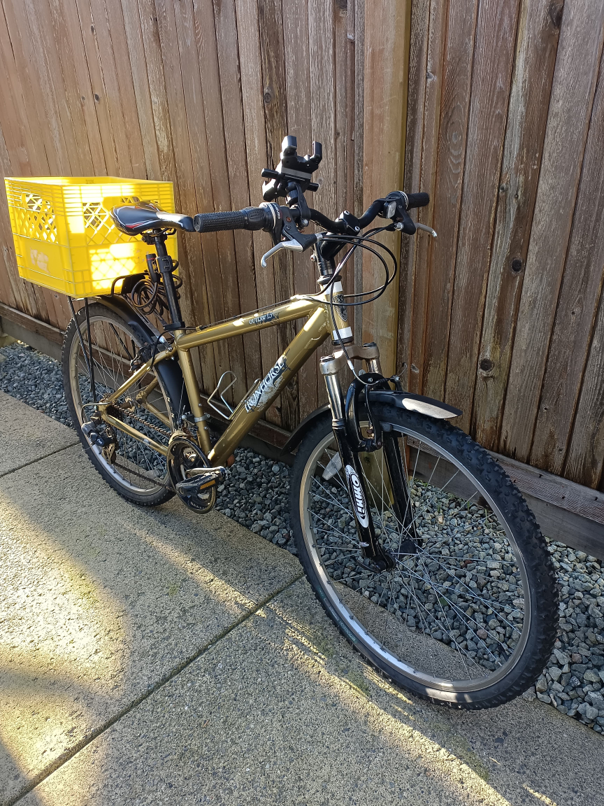 Iron Horse Aluminum Bike - 21-Speed Shimano + Full Accessory Kit - photo 2