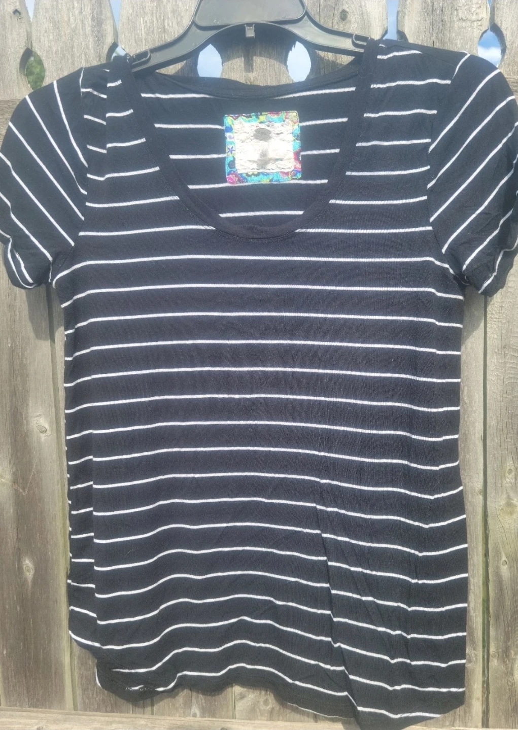 Cupio Striped T-Shirt - Black and White