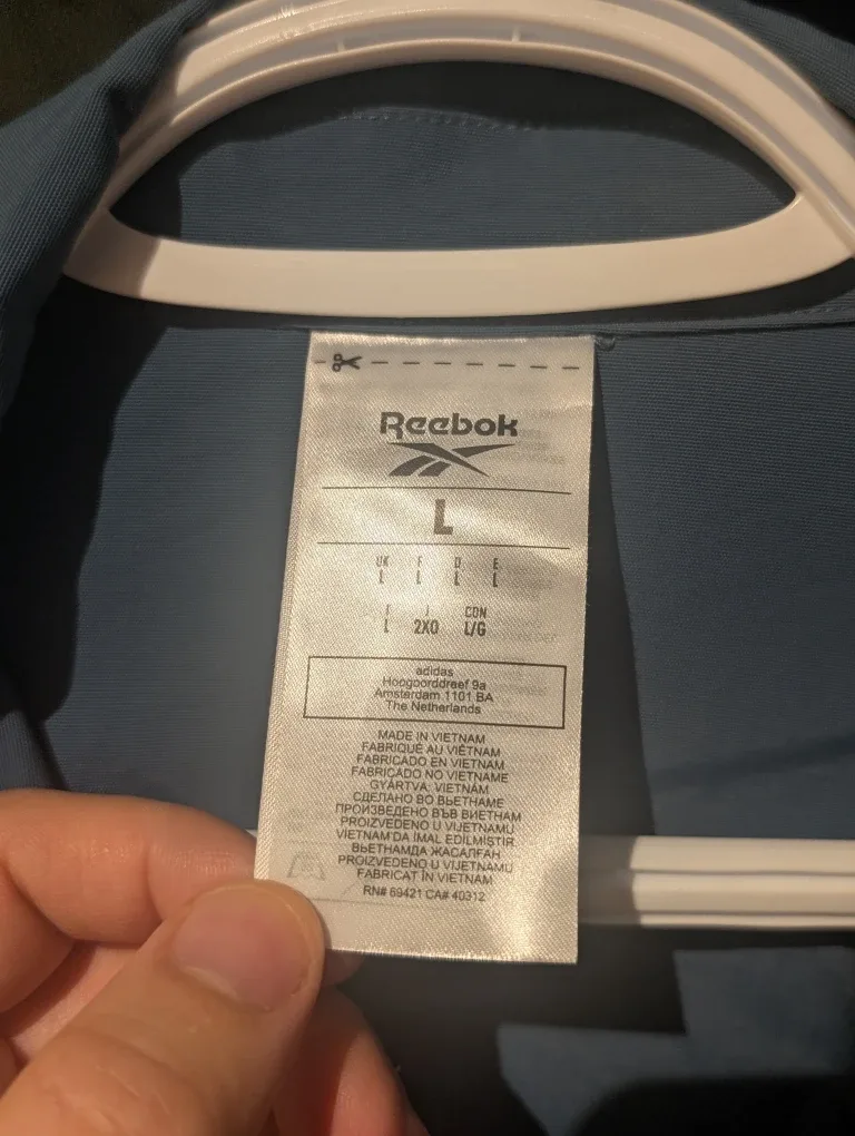 Reebok Spring jacket image indicator(2)