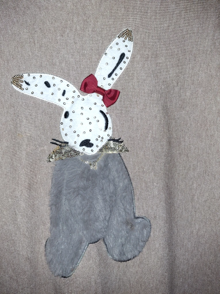 Yuna Bunny Design Sweater - photo 2