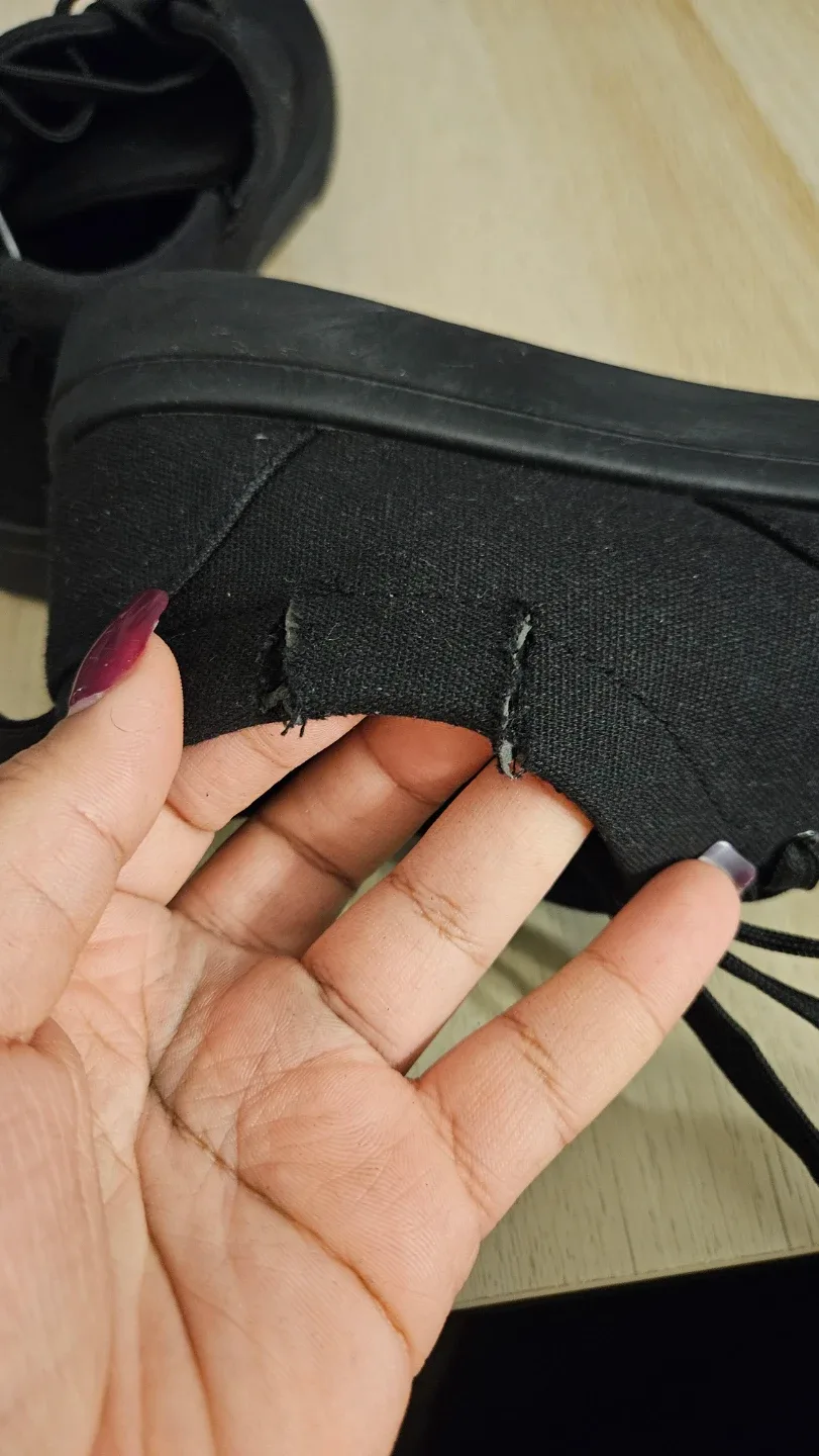 Ardene Black Sneakers Size 10 image indicator(6)