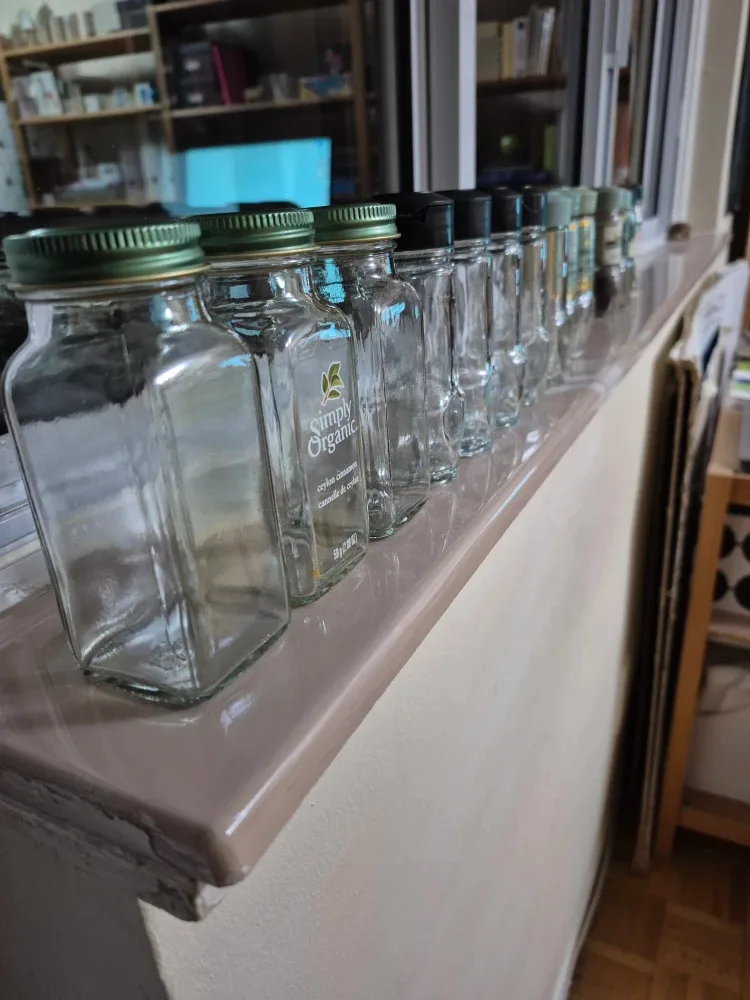 16 Spice Jars (Simply Organic, McCormick, PC) image indicator(10)
