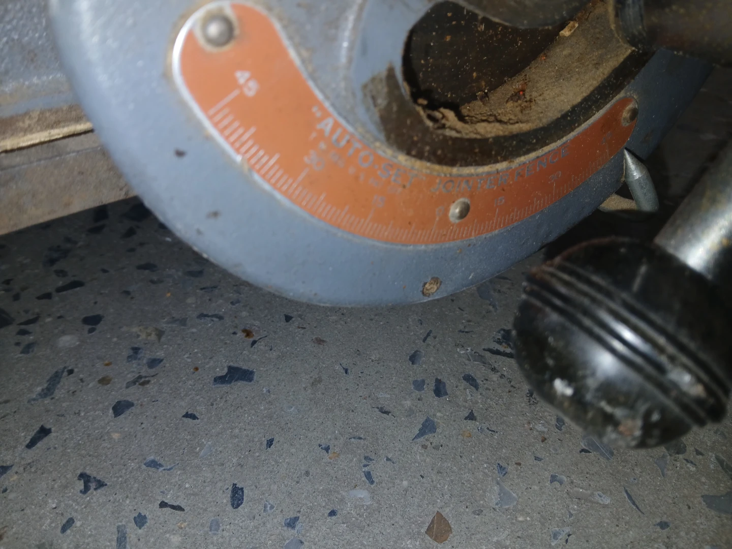 Rockwell Delta 37-220 6" Wood Working Jointer/Planer - photo 2