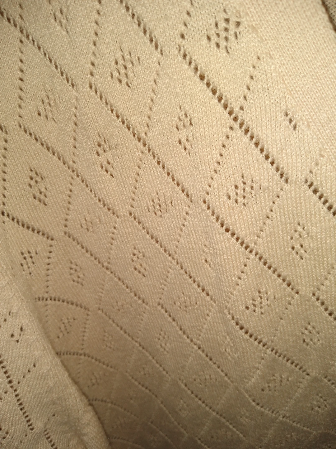 Lightweight sweater - photo 3