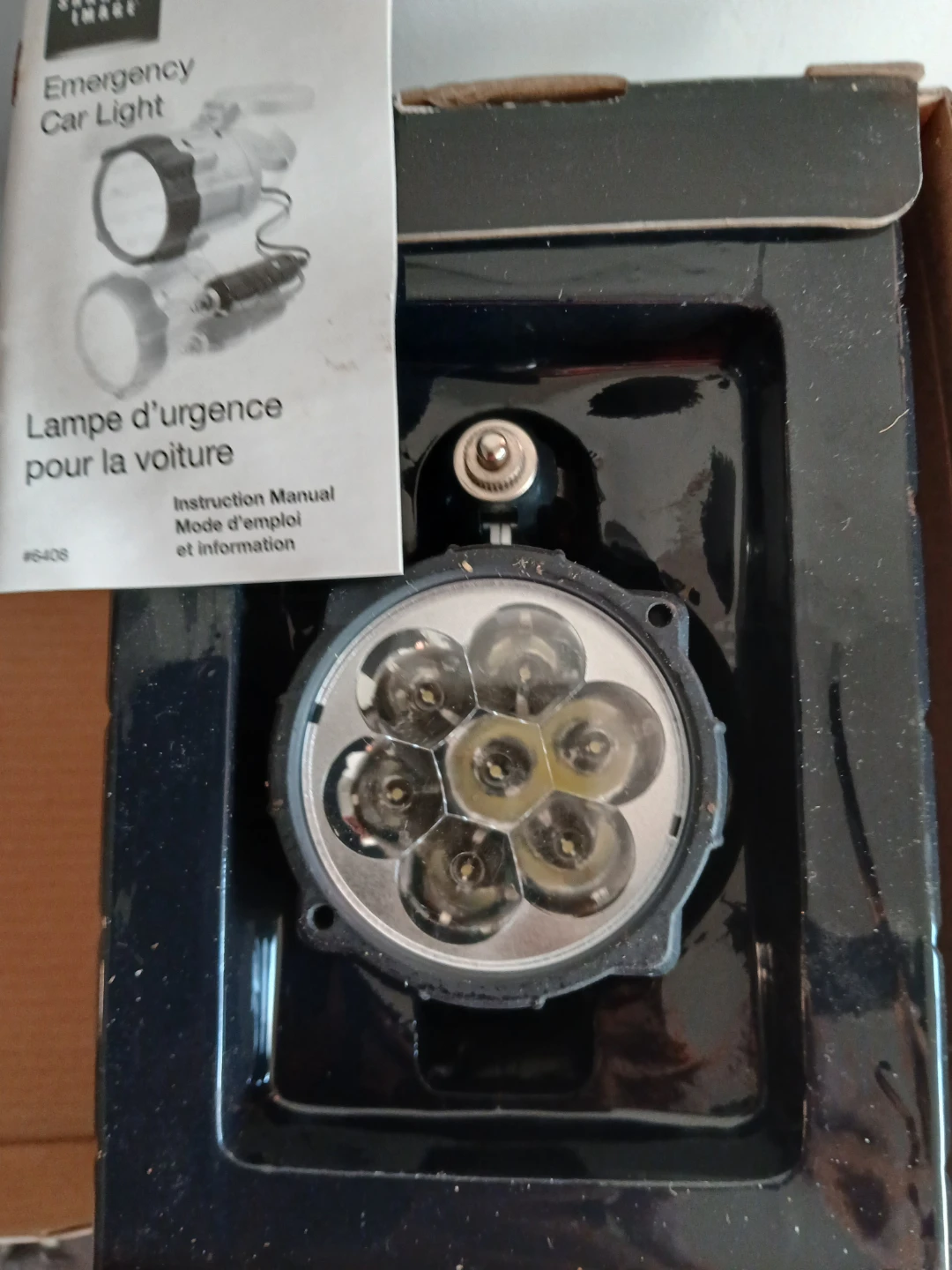 The Sharper Image Emergency Car Light. It's available. - photo 4