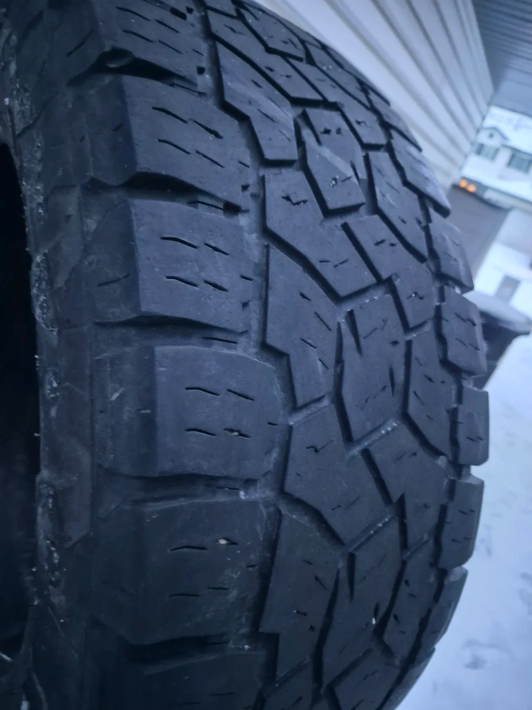 Toyo Tires 35x12.50R20LT set of Tire image indicator(3)