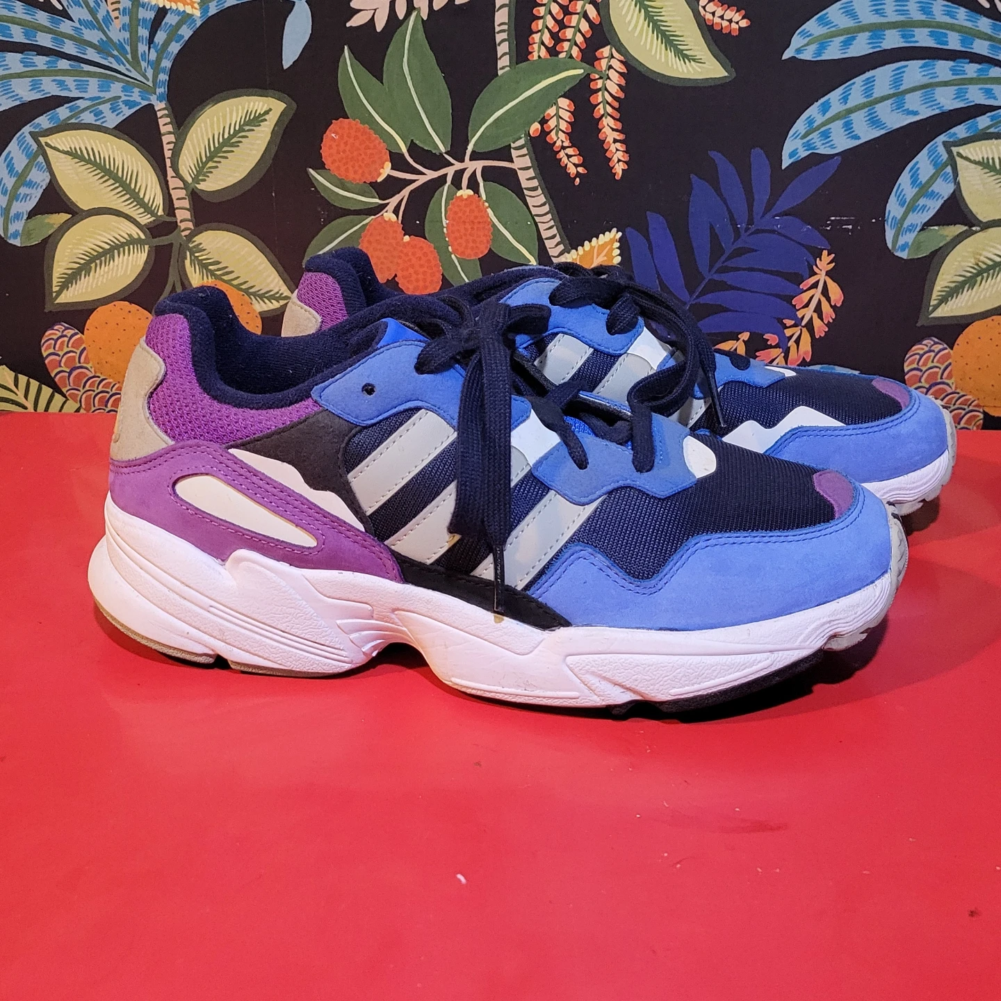 Adidas Yung-96 Chasm Blue Sneakers - Size 8 🥕