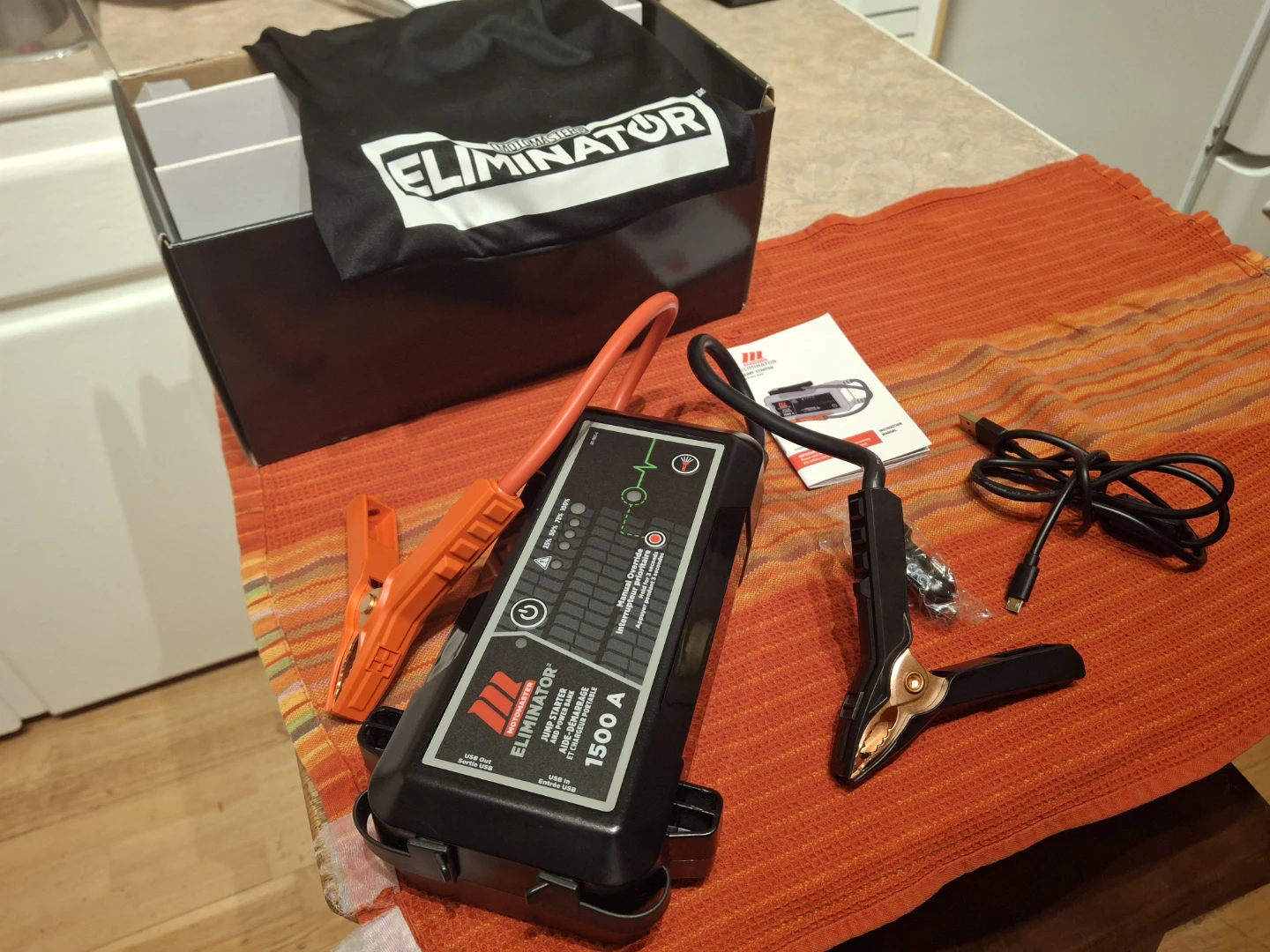 Eliminator Jump Starter and Power Bank 1500A - photo 4