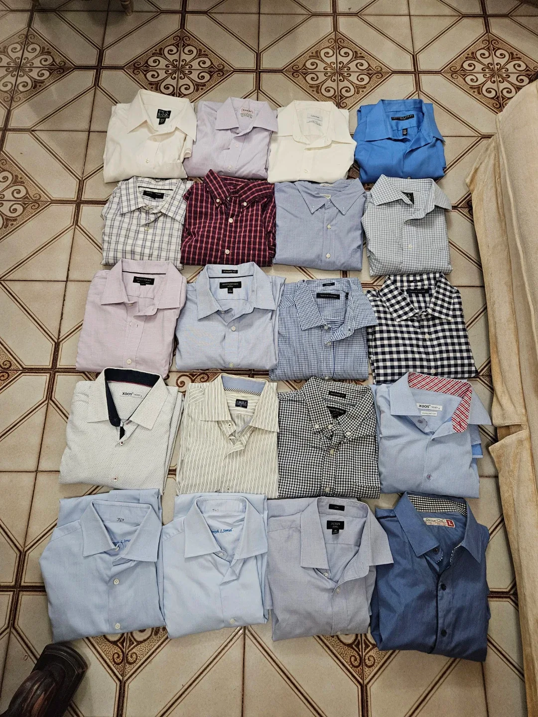 20 mens used brand name shirts. Large slim fit