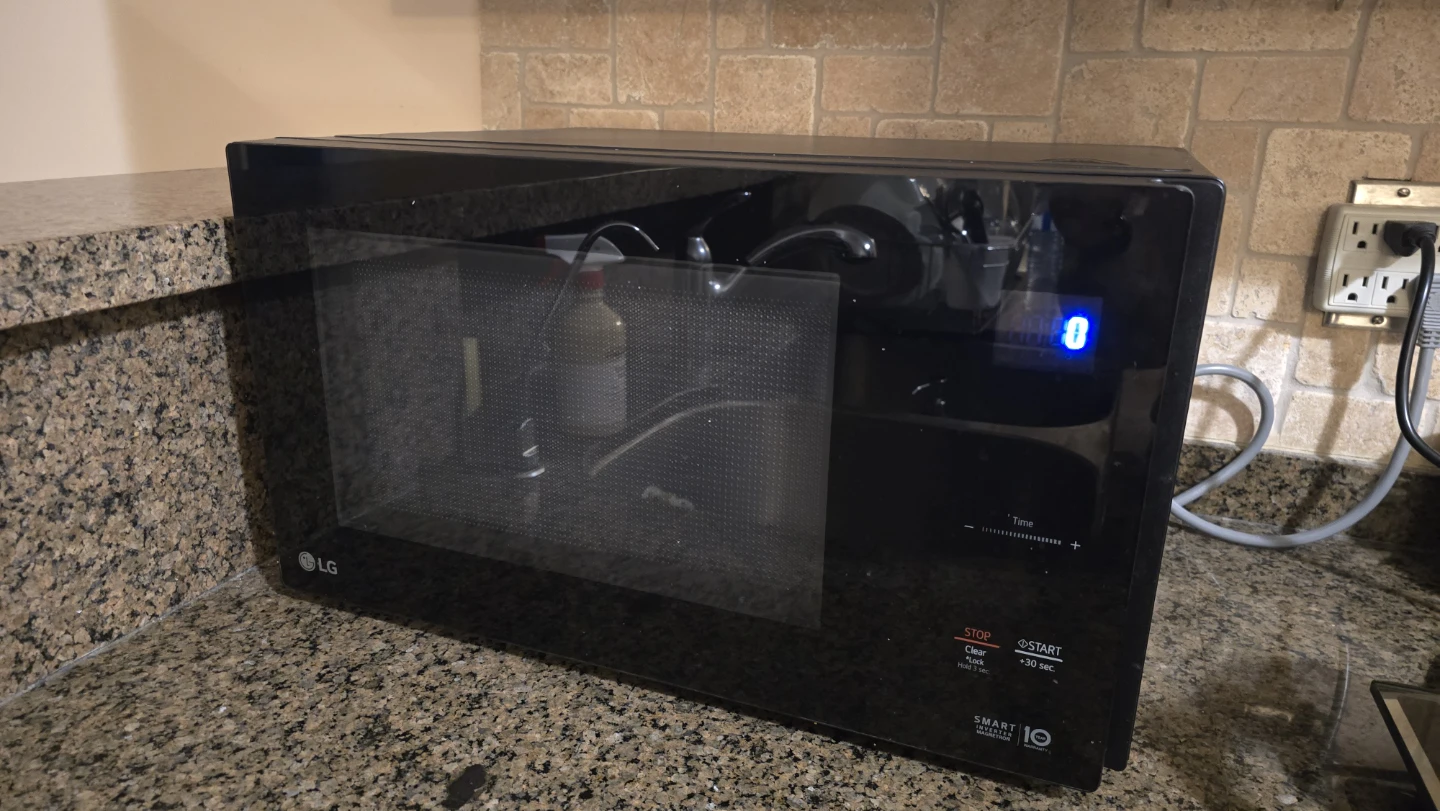 LG Smart Inverter Microwave Oven - Black