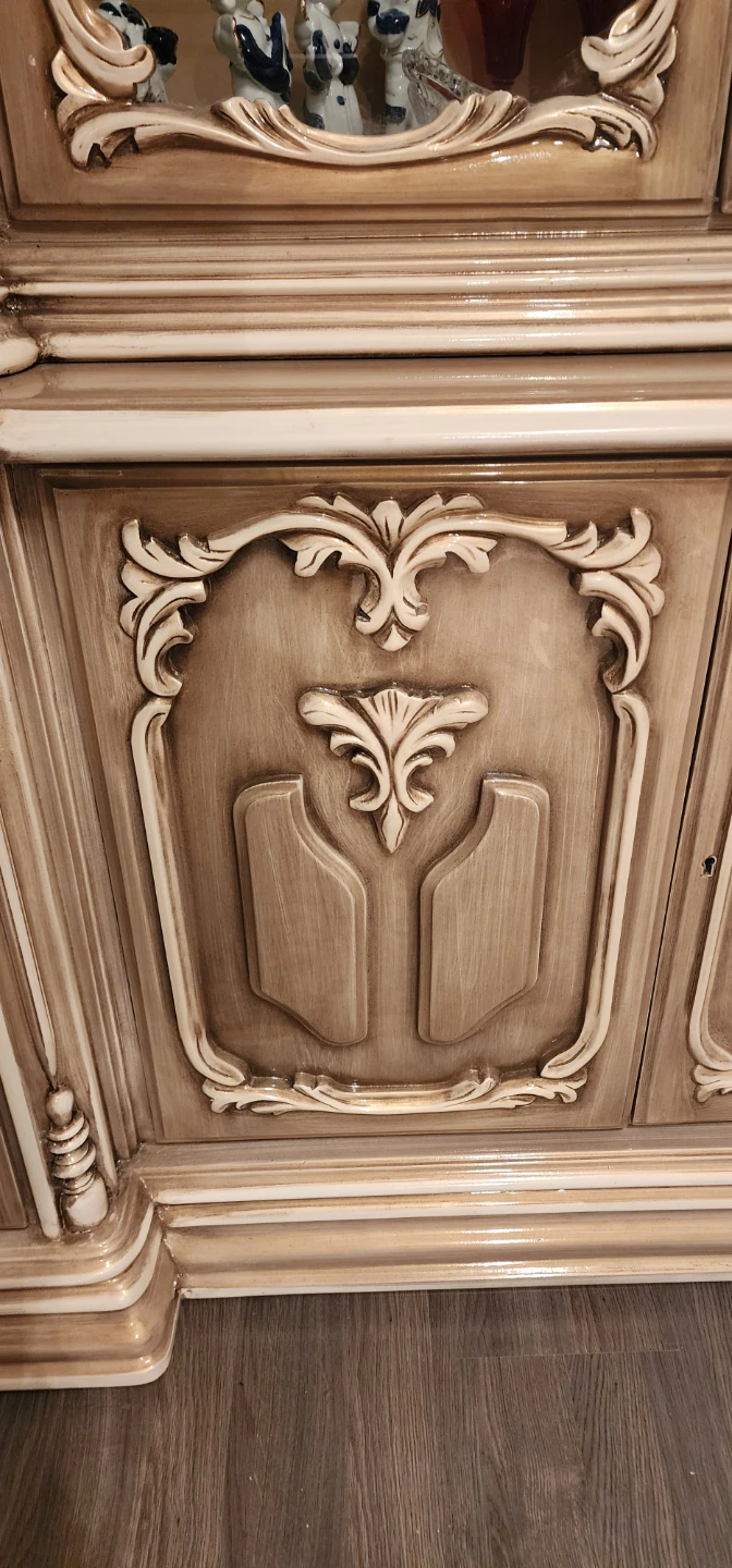 Ornate Vintage Display Cabinet - photo 2