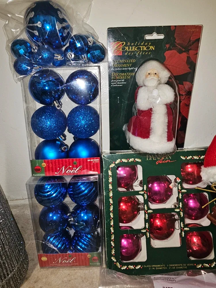 Danson Decor Christmas Ornaments & Decorations #Cleanout image indicator(4)