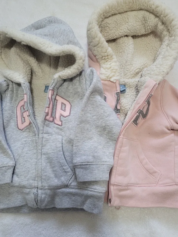 Baby Gap Hoodies - Size 12-18 Months image indicator(7)