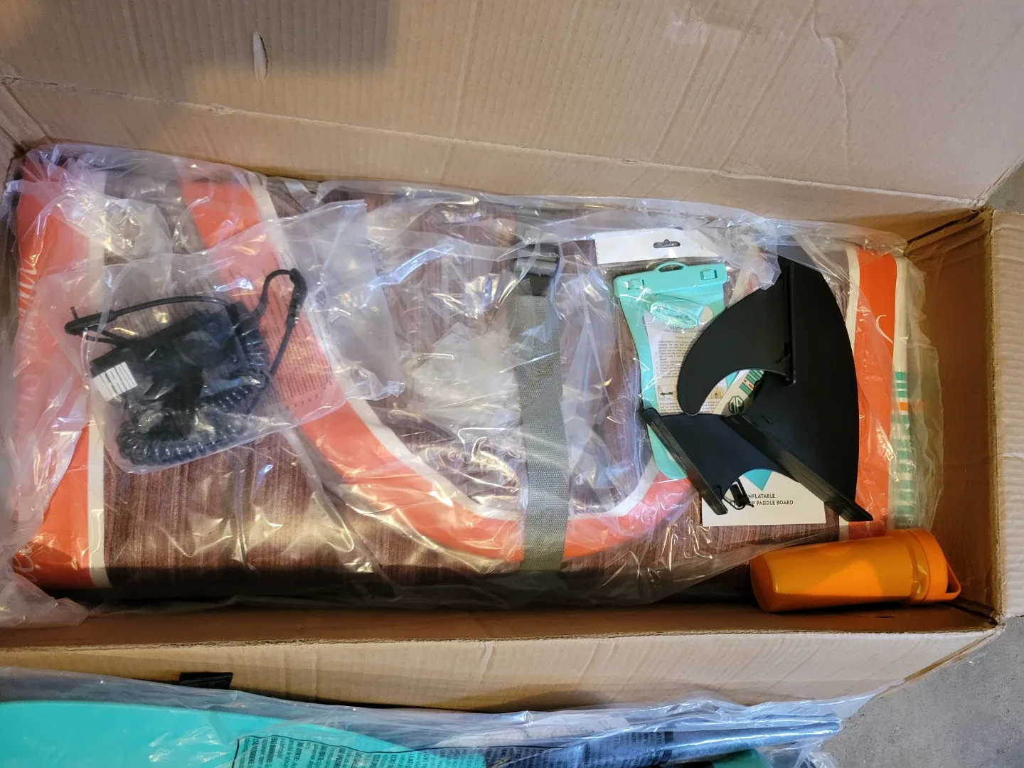 Niphean Inflatable Stand Up Paddle Board image indicator(9)