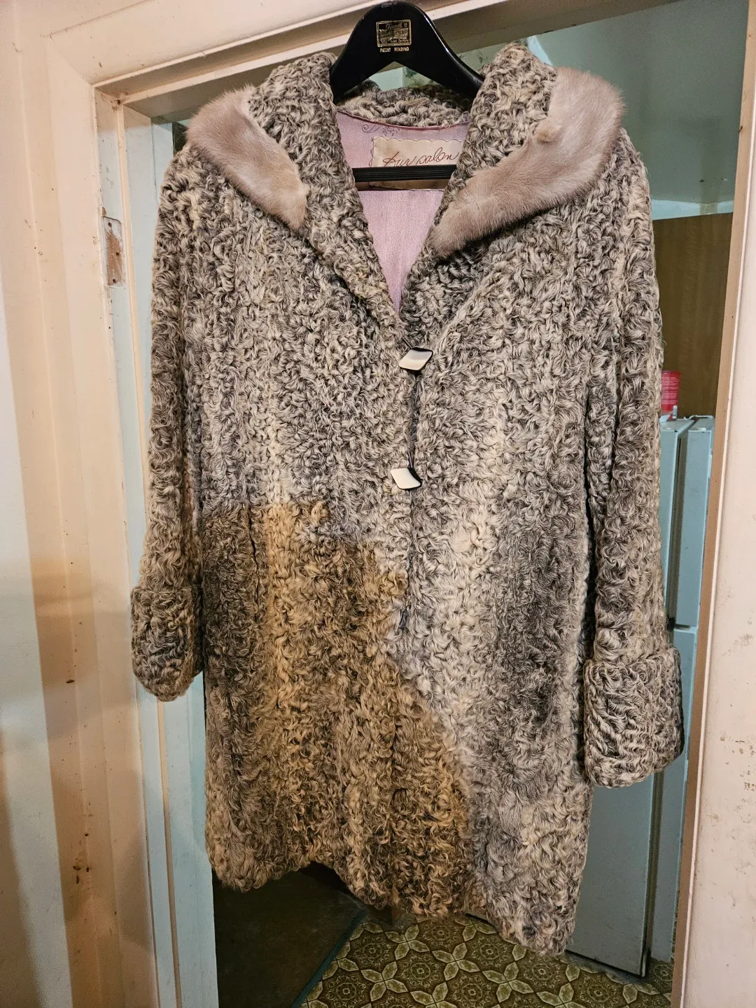 Vintage Eaton's of Canada Fur Salon Coat image indicator(2)