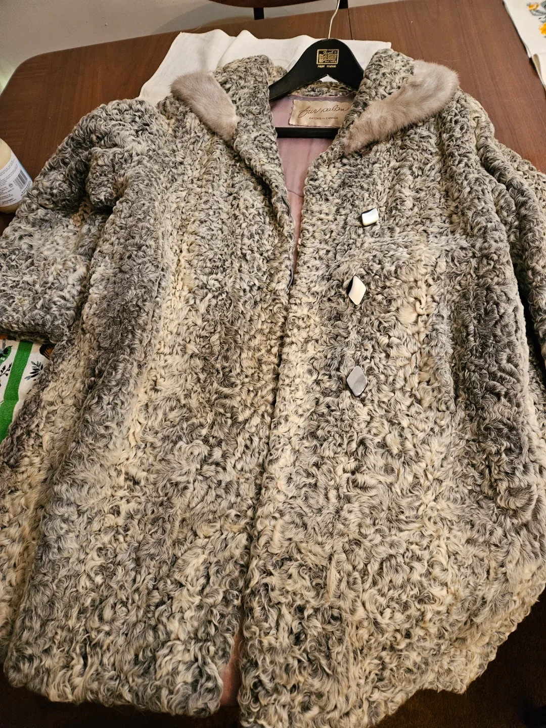 Vintage Eaton's of Canada Fur Salon Coat image indicator(5)