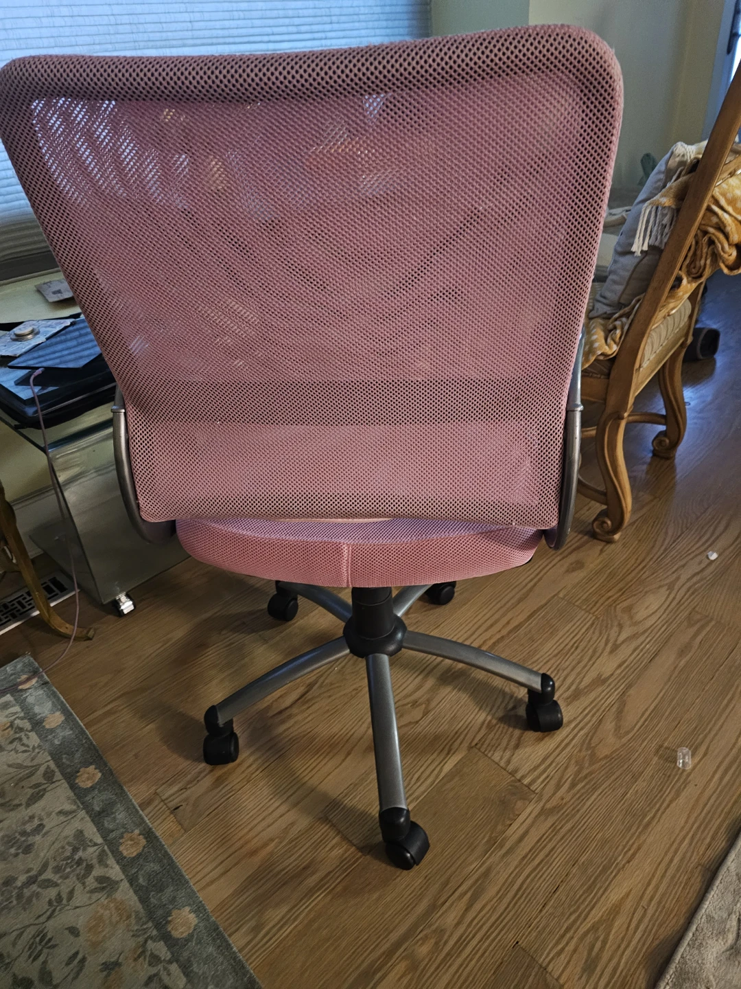 Pink Mesh Office Chair - photo 4