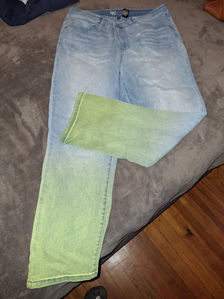 D2 Jeans - Size 10