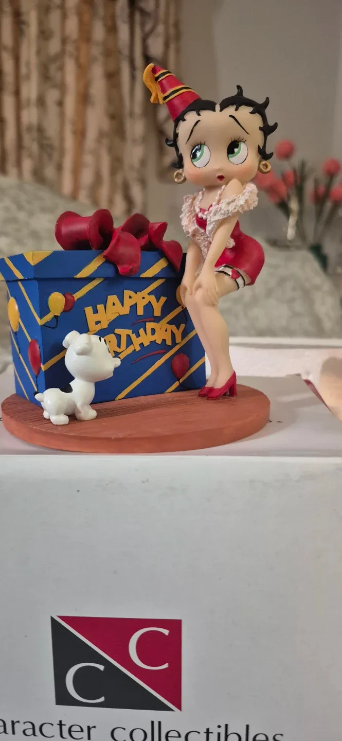 Betty Boop 'That's What Friends Are For' Music Box