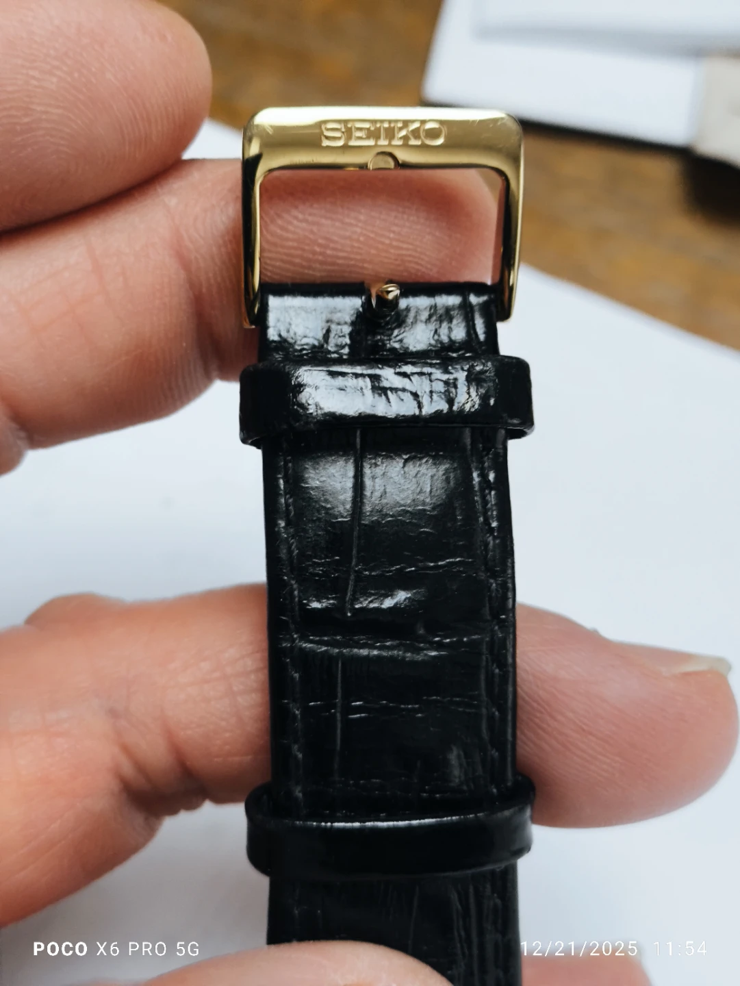 Seiko SUP880 Solar Watch, Black Leather Strap - photo 2
