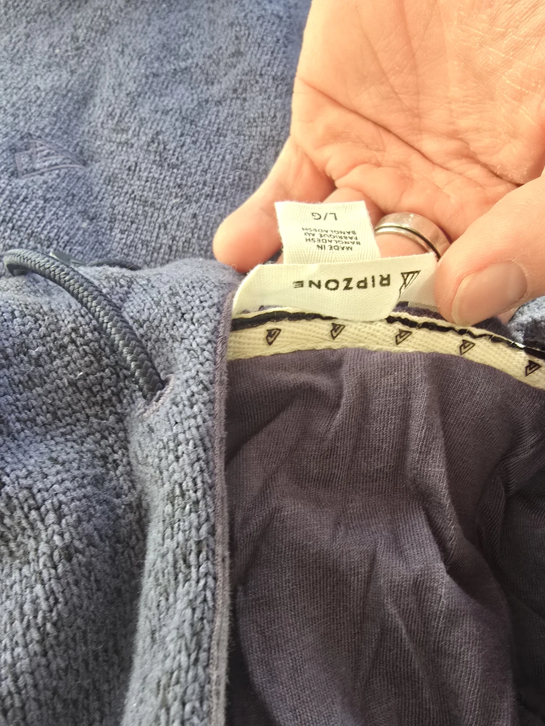 Ripzone Blue Hoodie - Size L/G - photo 2