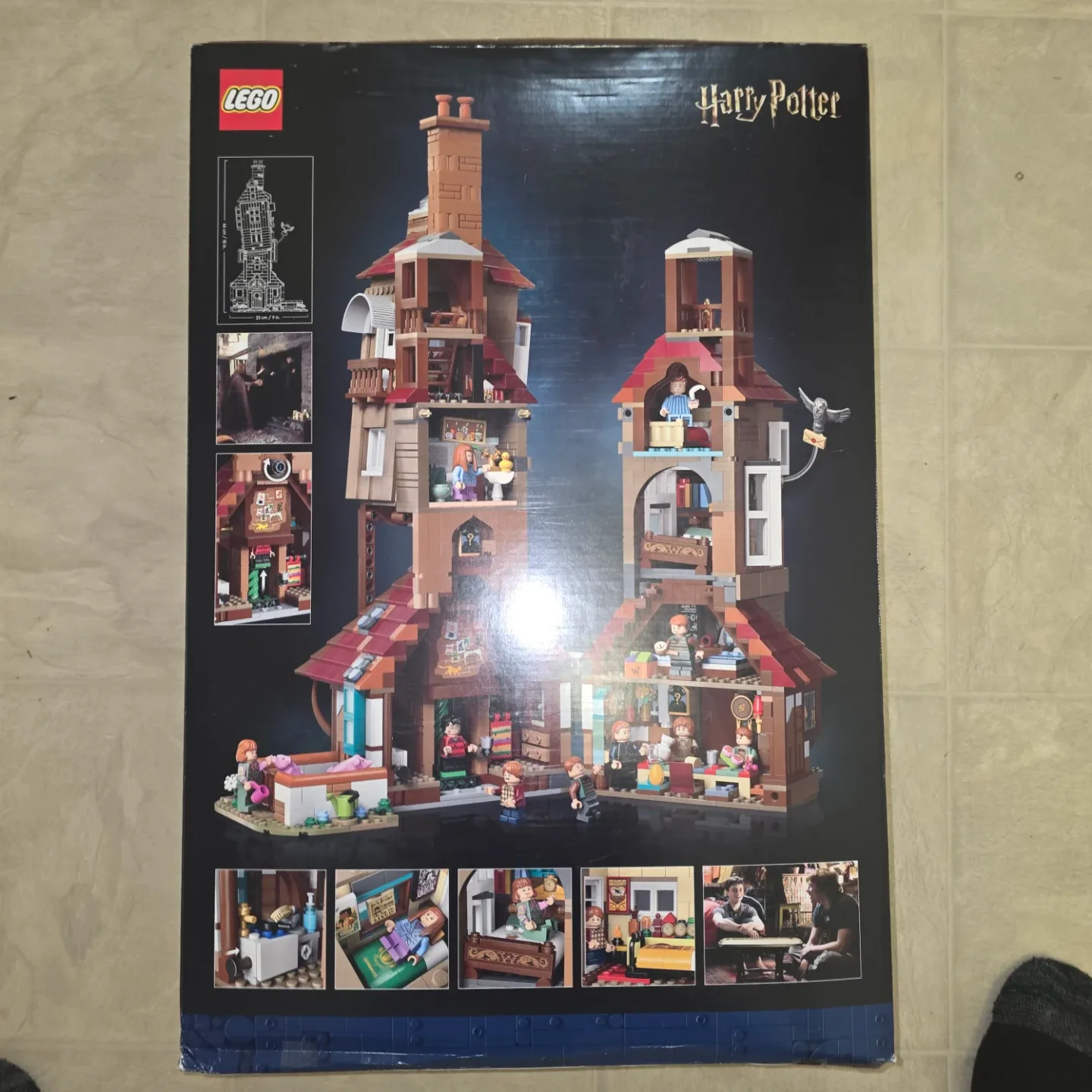LEGO Harry Potter The Burrow 76403 Collectors Edition image indicator(2)