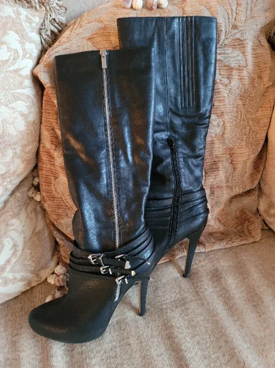 #Cleanout Size 7 Boots image indicator(2)