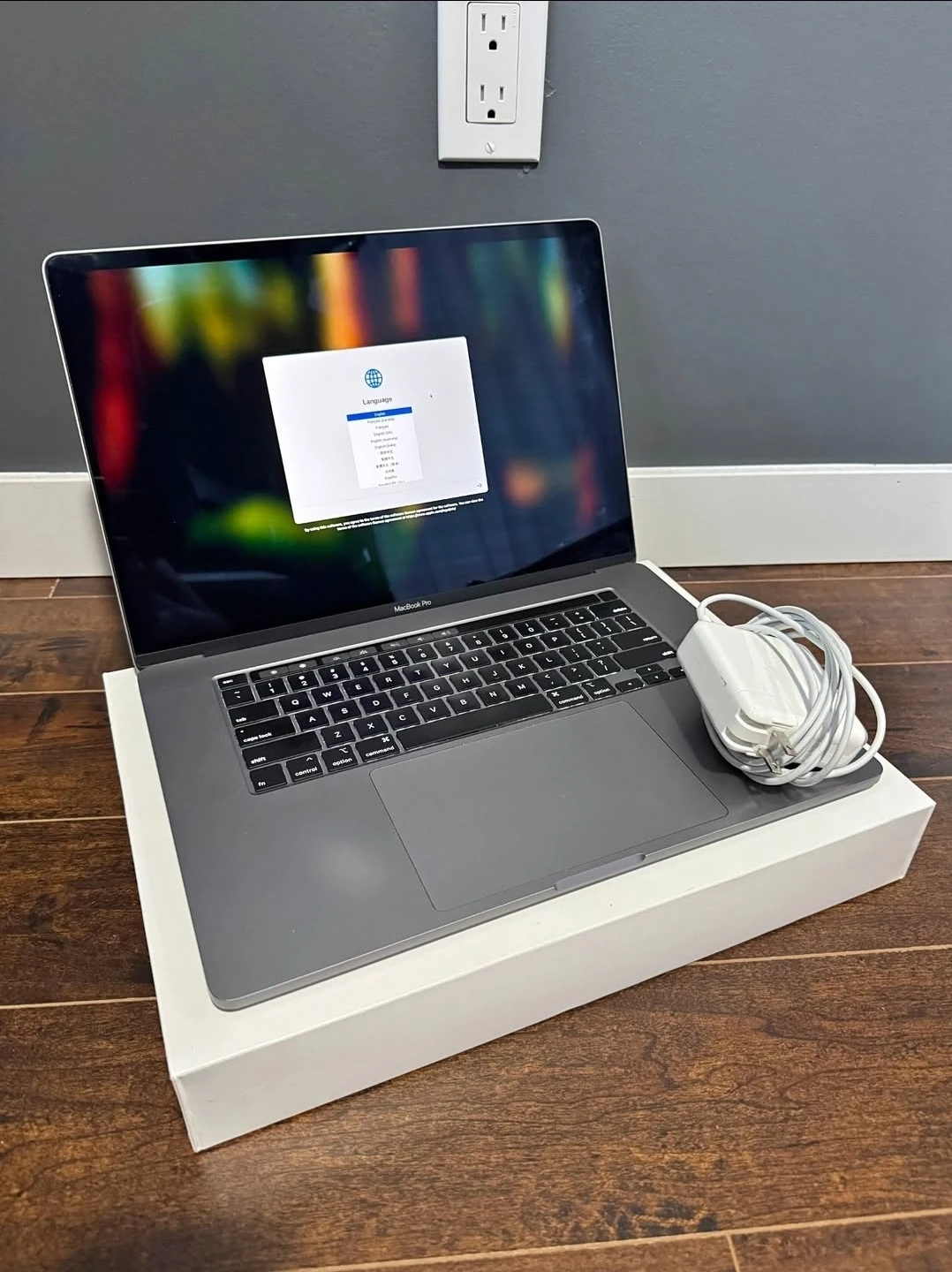Apple Macbook Pro 16-inch, 2019