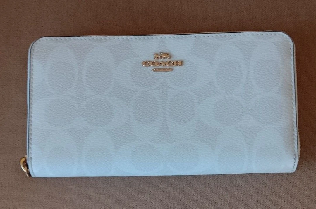 Coach Handbag and Wallet Set - photo 5