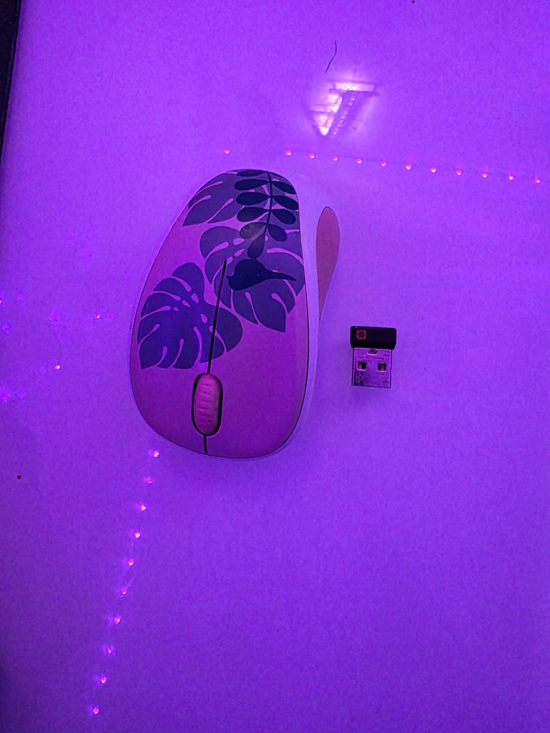 Logitech Wireless Mouse - Floral design