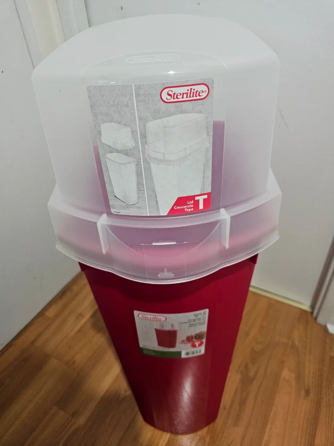 Sterilite Red Gift Wrapping Paper Storage Box 🎁 #Cleanout ♻️