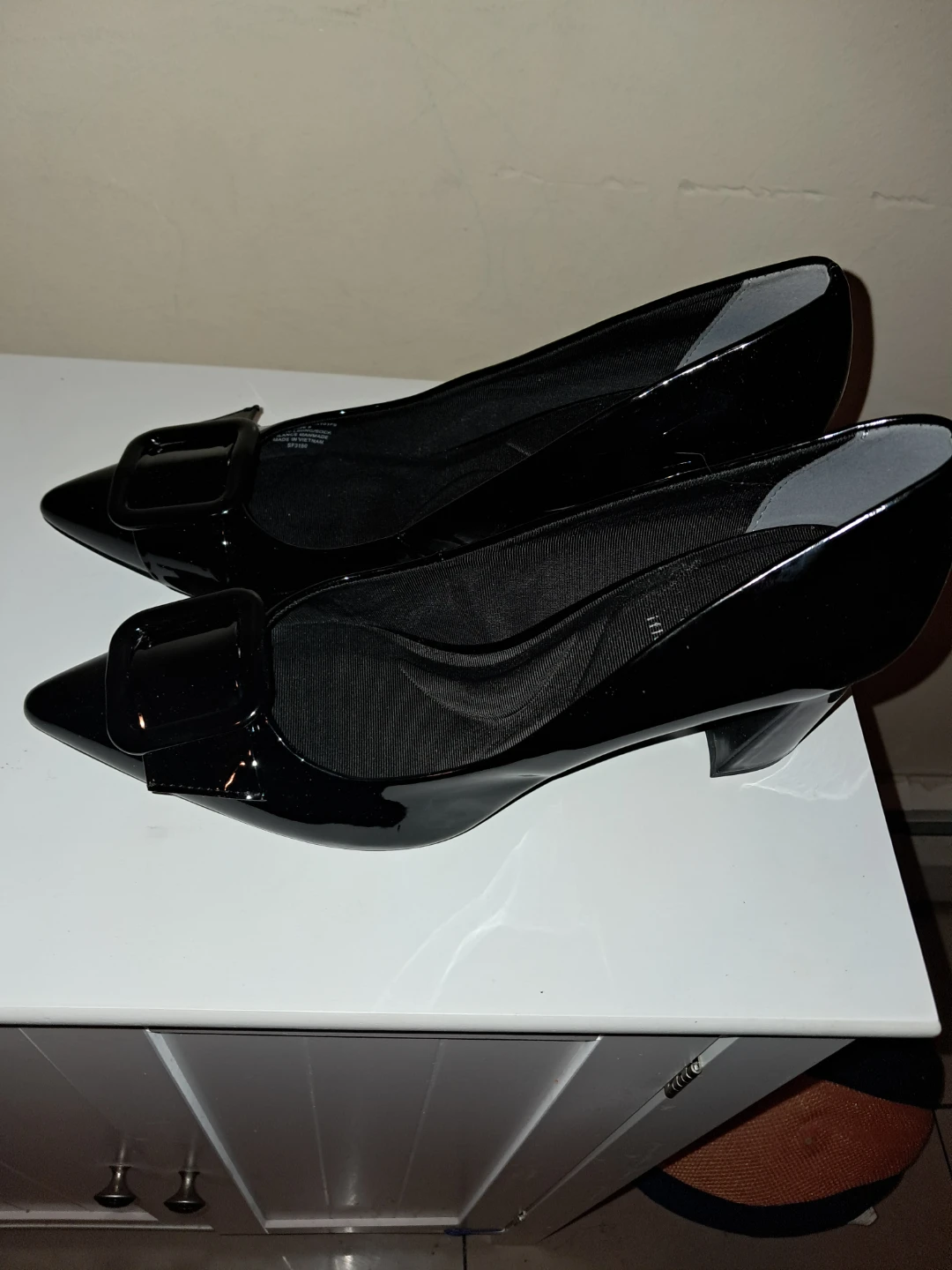 Anne Klein Black Patent Leather Heels - photo 3