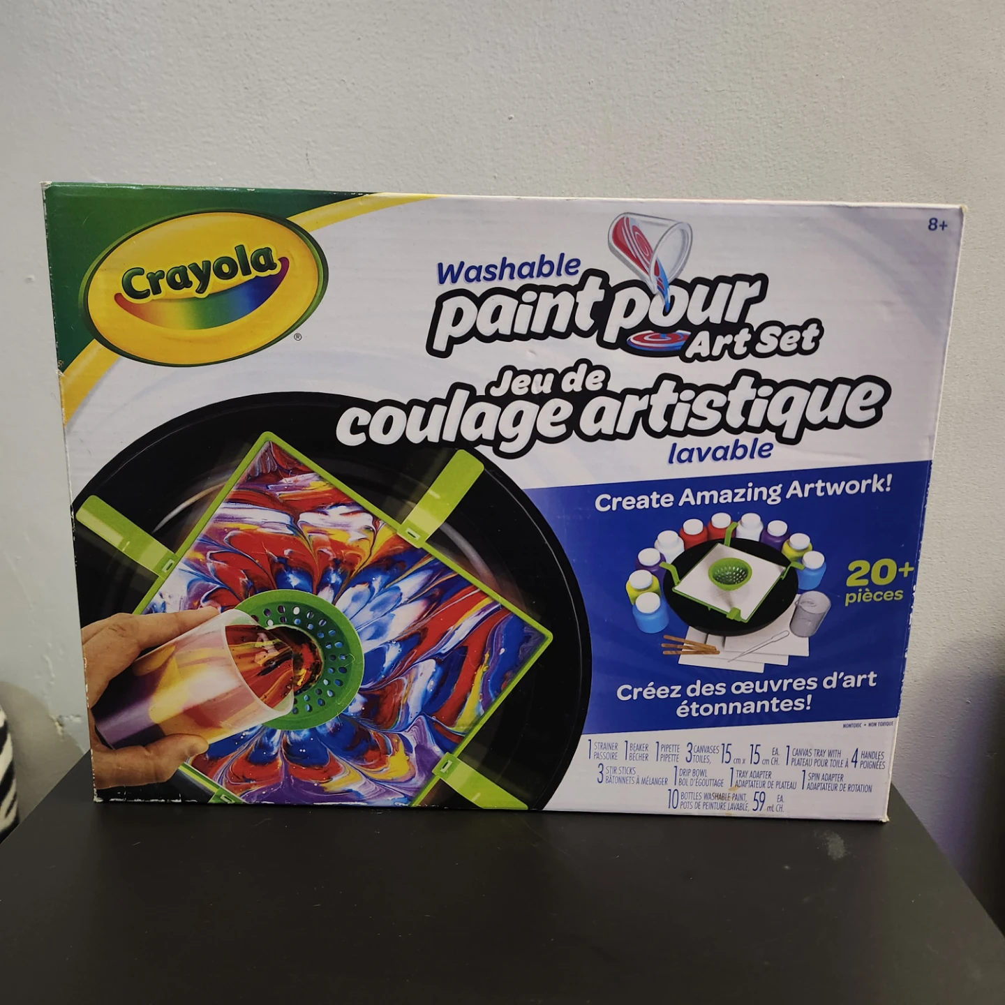 Crayola Washable Paint Pour Art Set - New!