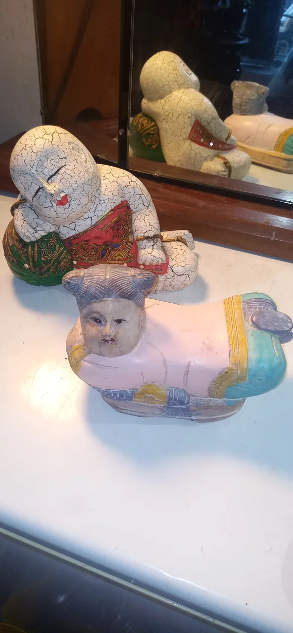 2 Vintage Folk Art Carved Ladies on Couch