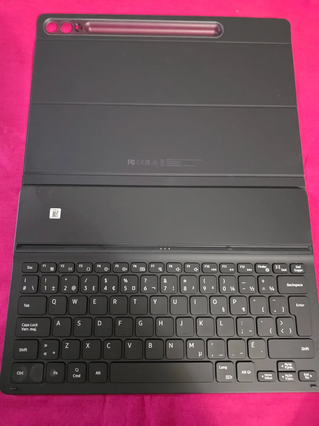 GLAXY TABS9 +BOOK COVER KEYBOARD FOR105$