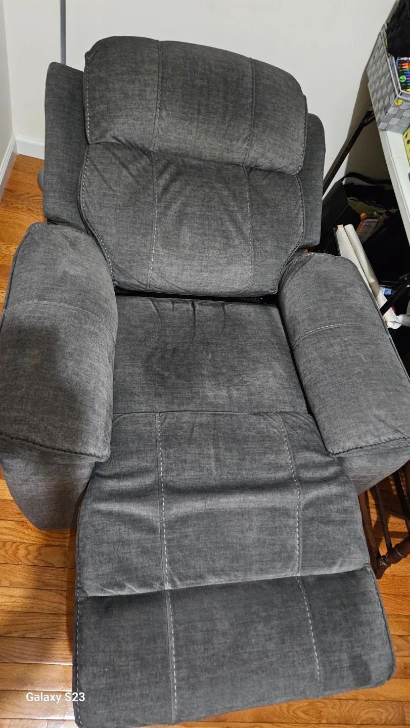 Gray Recliner Chair image indicator(4)