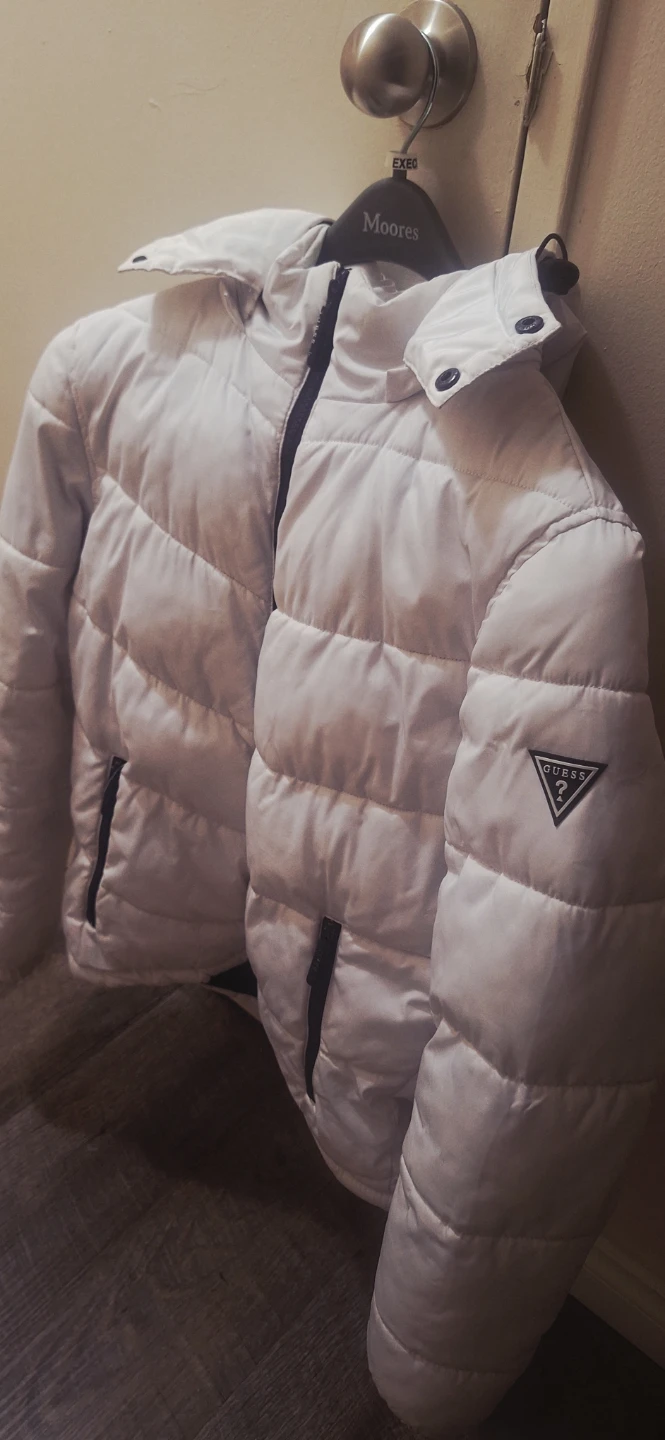Guess White Puffer Jacket Size S WOMEN