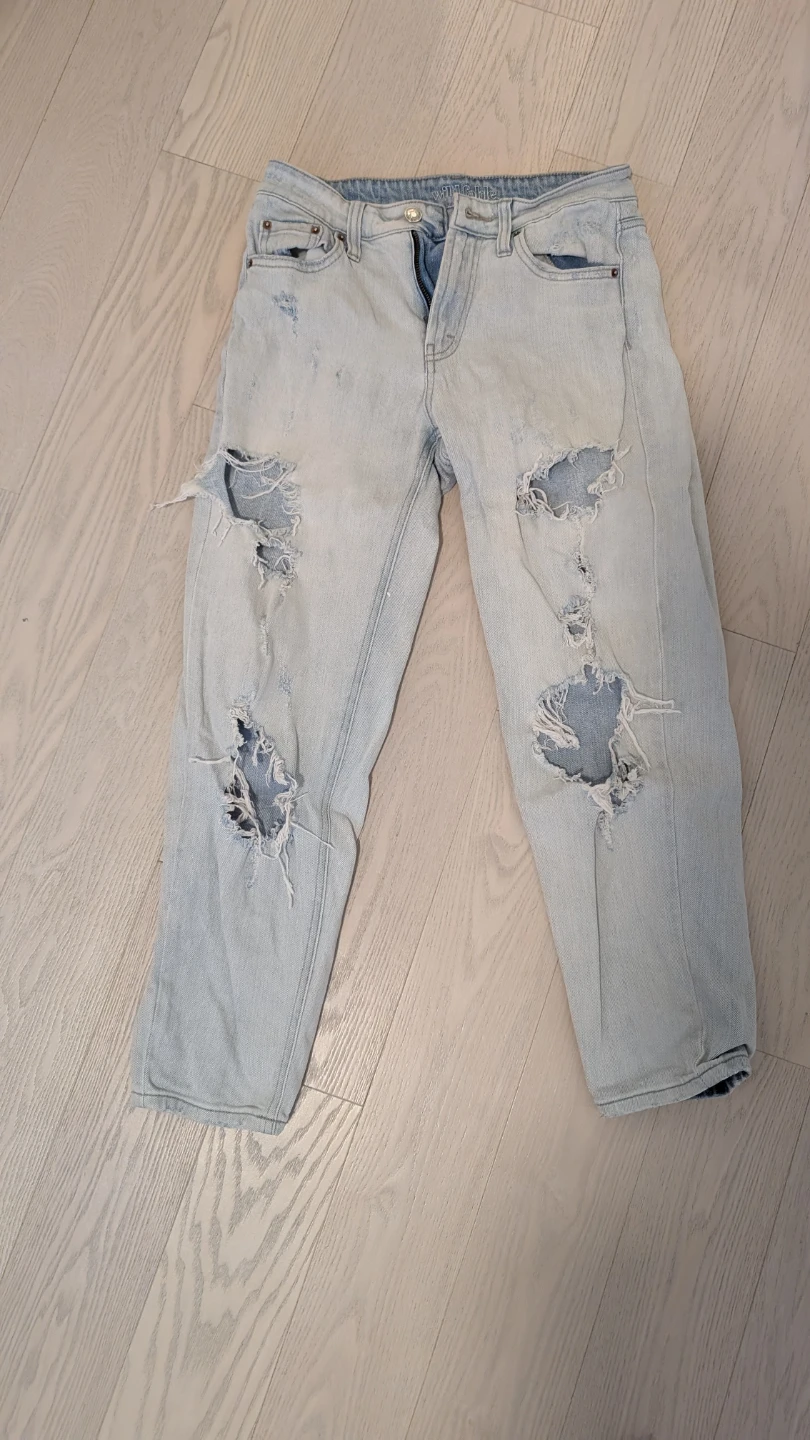 Wild Fable Distressed Jeans - Size 00