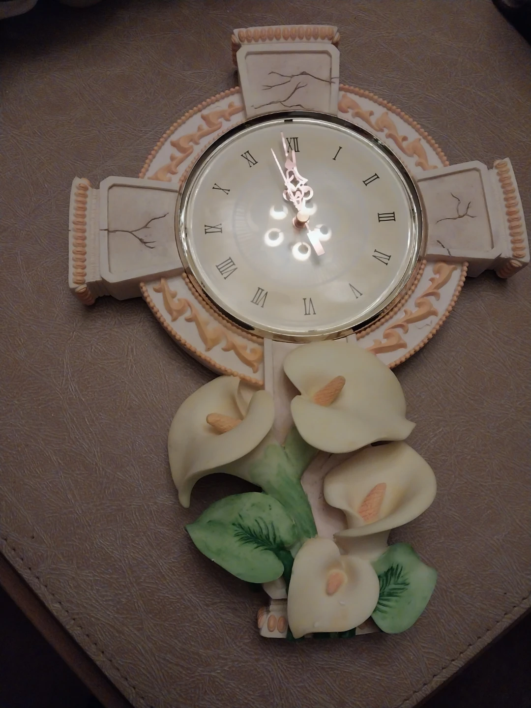 Resin Calla Lily Wall Clock - photo 2