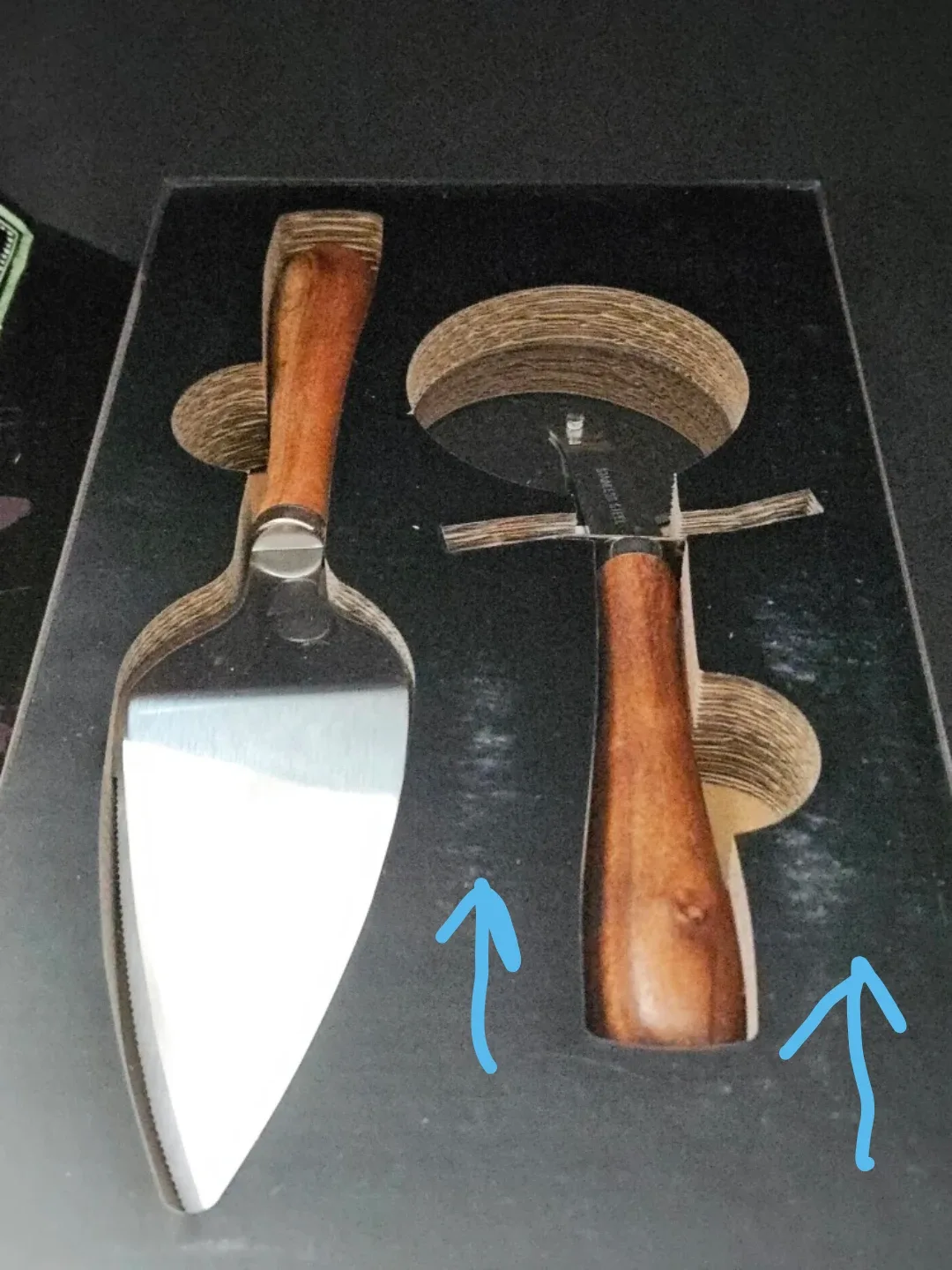 New 2 Piece Pizza Serving Set image indicator(4)