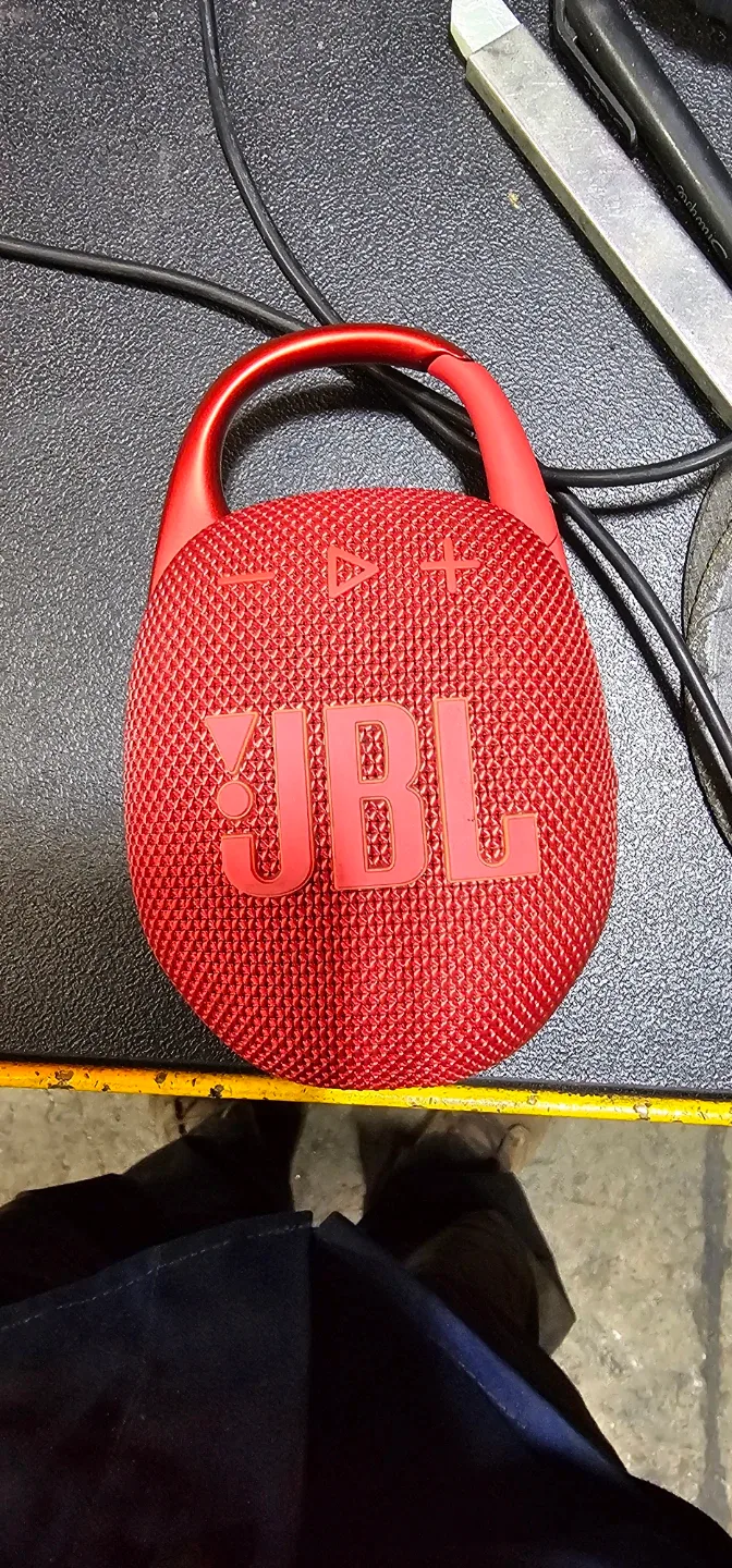 JBL Clip 5
