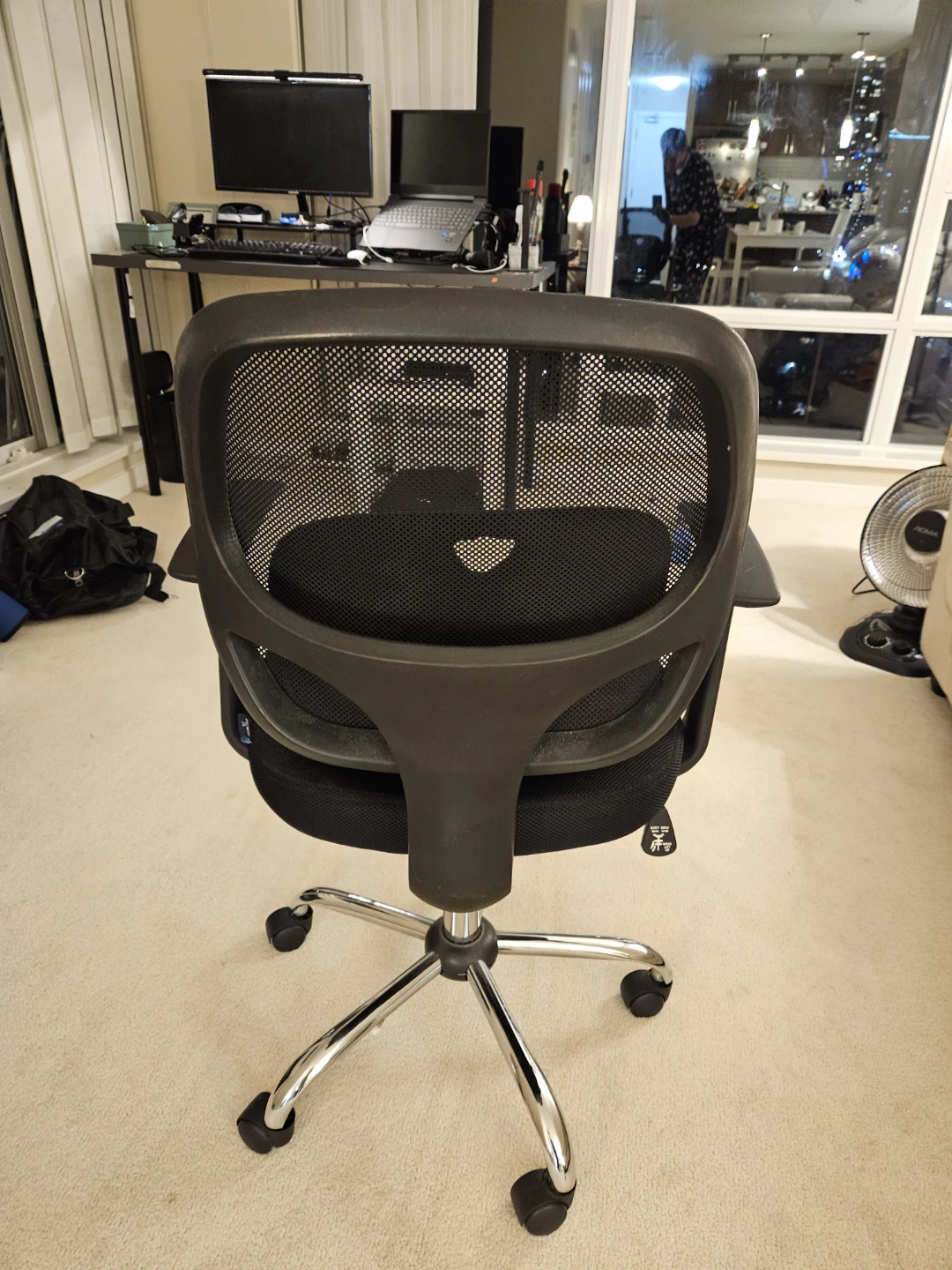 Black Office Chair with Lumbar Support - photo 3