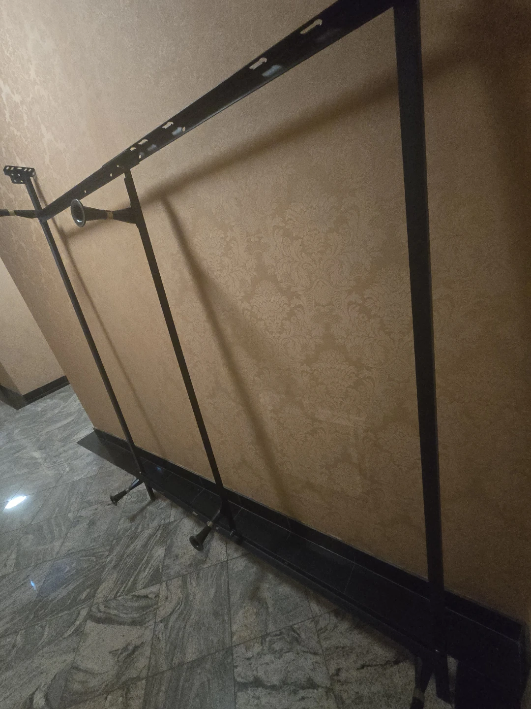 Black Metal Bed Frame king size - photo 2