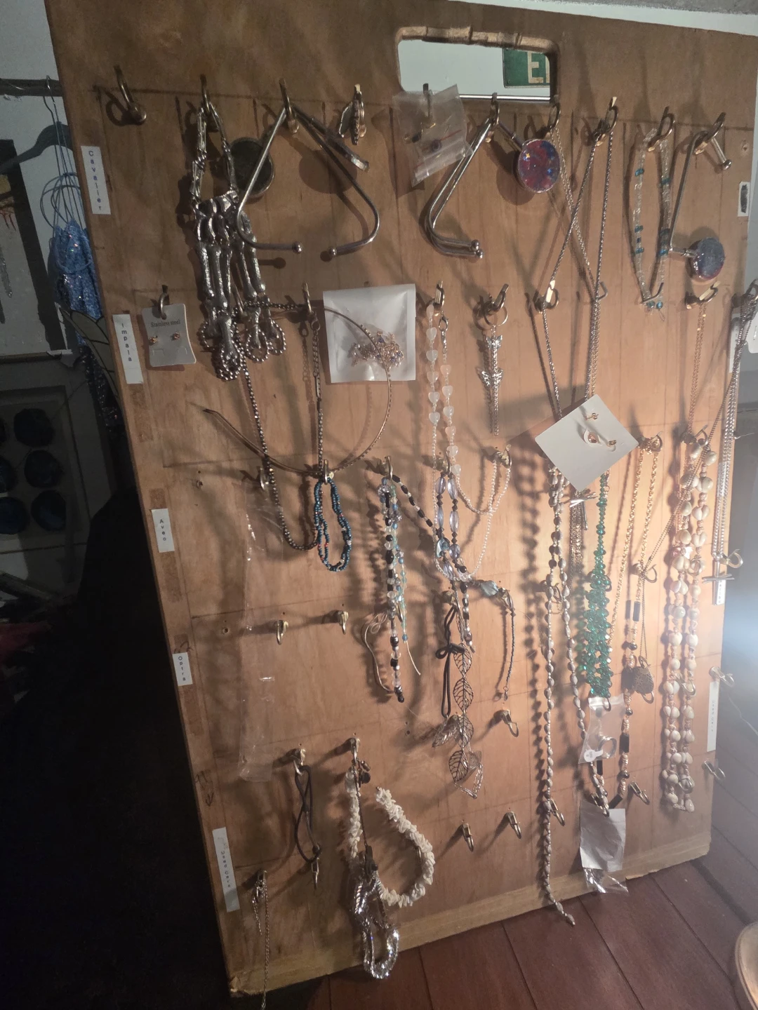 Assorted Jewellery Lot - Necklaces, Bracelets, Pendants - photo 5