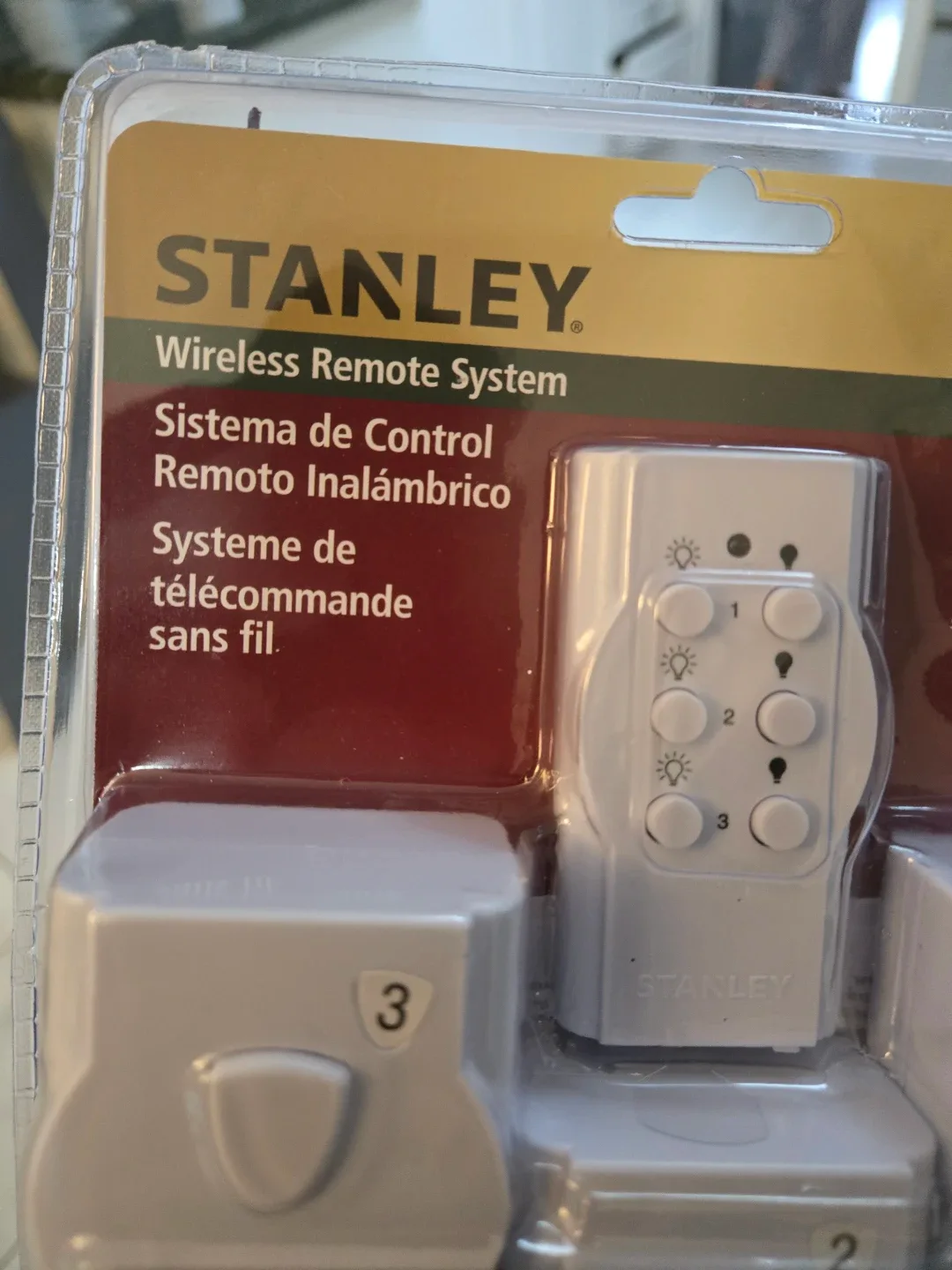 Stanley wireless remote system image indicator(4)